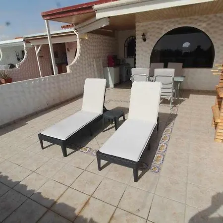 Búngalow Con Terraza Vista Mar Сasa de vacaciones